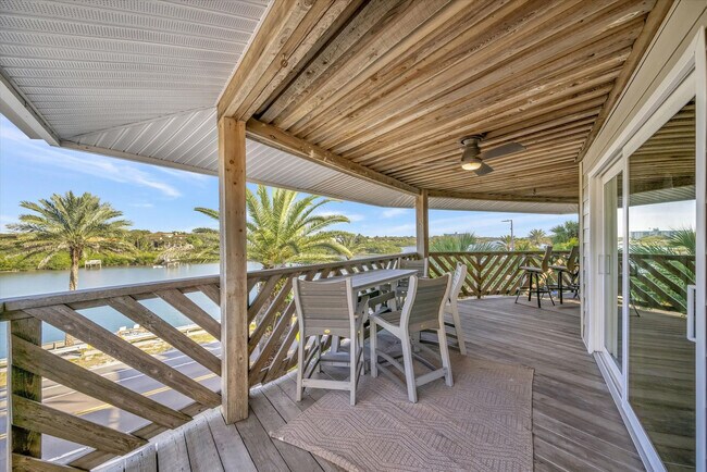 Building Photo - 10 Gulf Blvd