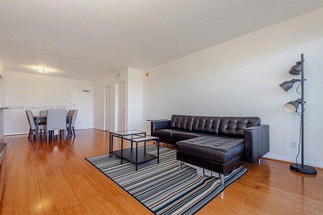 Building Photo - 5600 Collins Ave