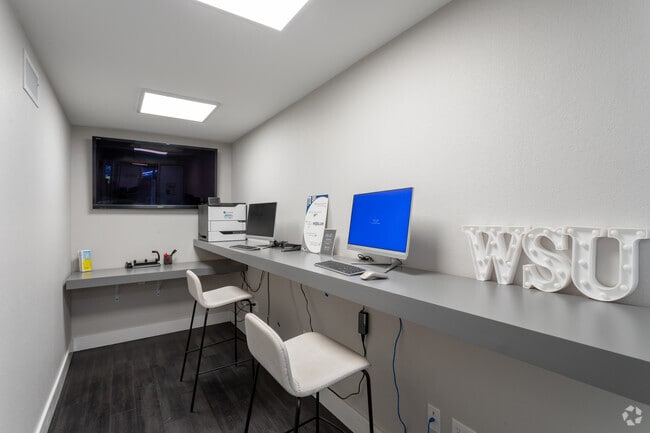 Business Center - Coug Housing