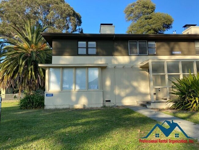 Primary Photo - Historical Mare Island Duplex Unit