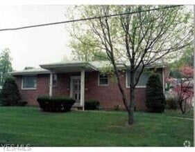 Building Photo - 5605 Erie St