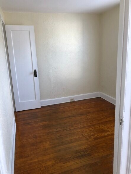 Bedroom - 43 1st St