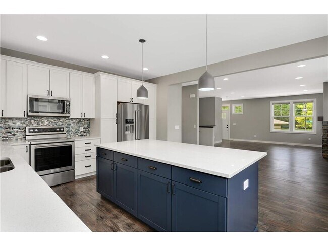 Building Photo - 15590 Duck Trail Ln