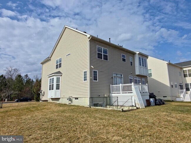 Building Photo - 7108 Sudley Ave