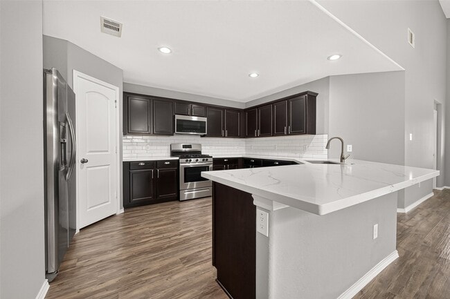 Building Photo - 6014 Namika St