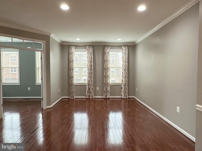 Building Photo - 23289 Tradewind Dr