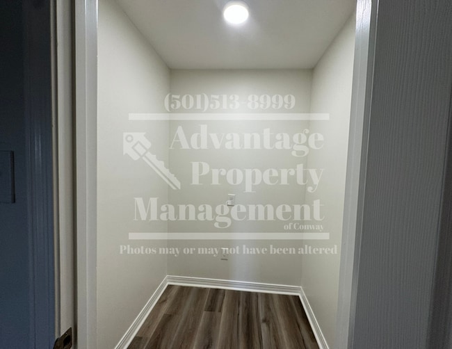 Building Photo - Showings Available!