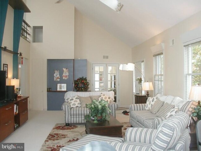 Building Photo - 20 Battlebrook Ln