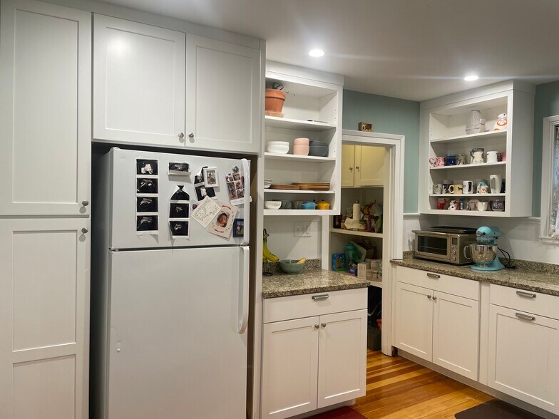 Kitchen - 16 Appleton Place