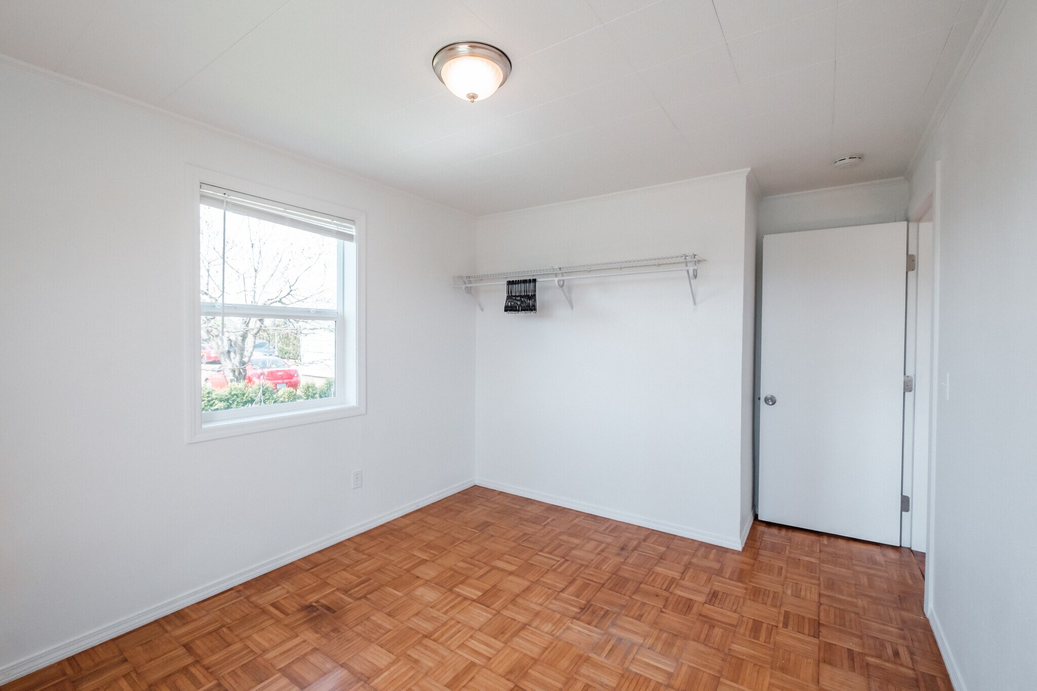 bonus room(downstairs) - 14607 Dominic Rd NE