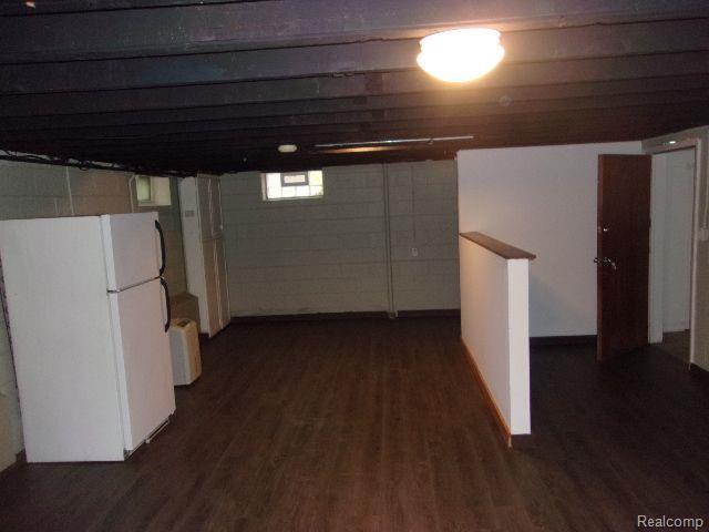 Building Photo - 445 W Breckenridge St