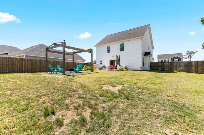 Building Photo - 520 Black Pearl Cir