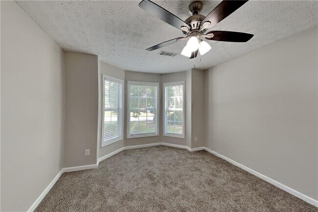 Building Photo - 2070 Charleston Oak Cir