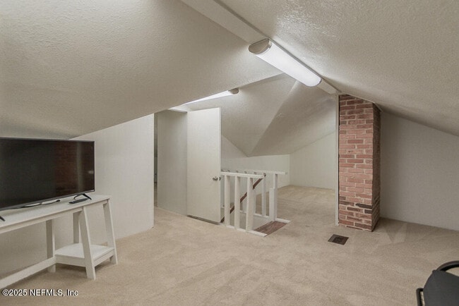 Building Photo - 5101 Fremont St