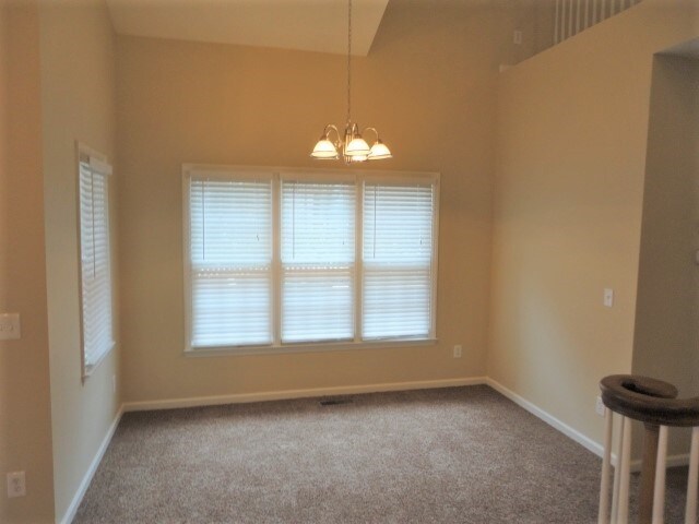 Building Photo - 2400 Water Lilly Way