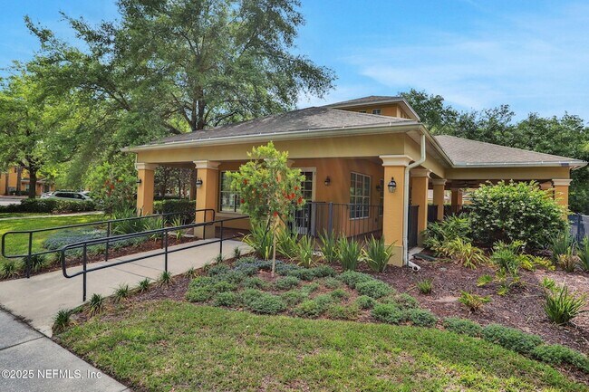 Building Photo - 14163 Mahogany Ave