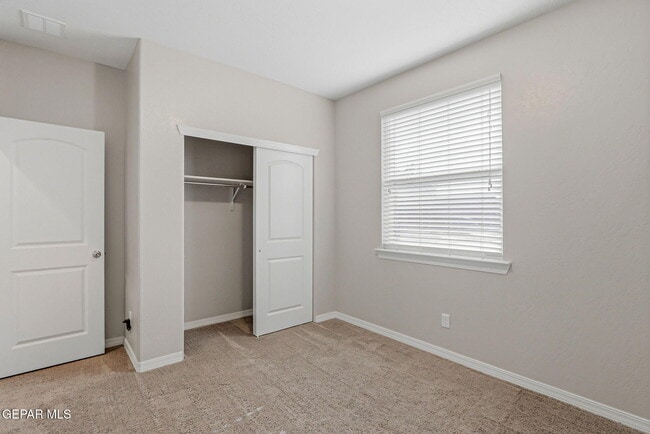 Building Photo - 1408 Dominic Anakin Dr