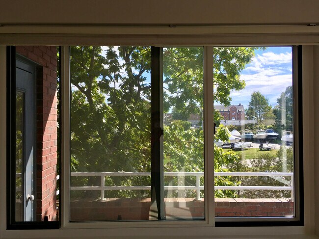 Dining Room Window - 148 Breakwater Dr