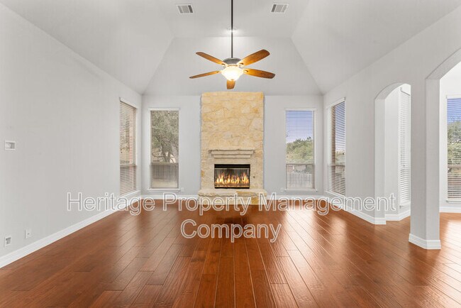 Building Photo - 11 Sable Valley