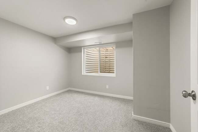 Building Photo - 7925 Chancellor Dr