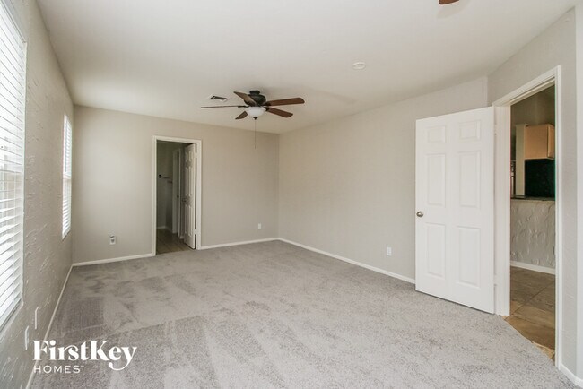 Building Photo - 9811 S 47th Pl