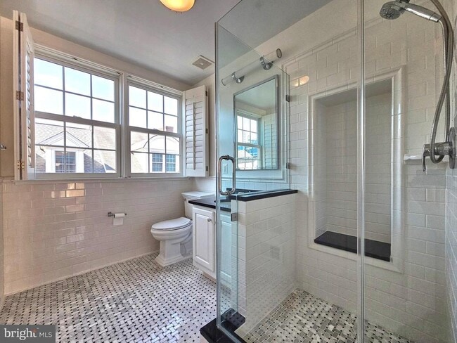 Building Photo - 315 Hearthstone Mews
