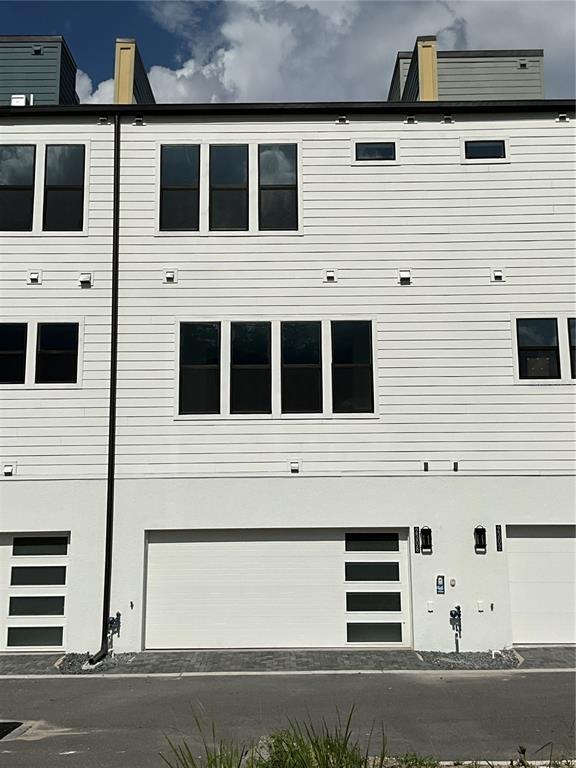 Building Photo - 2308 Brix St
