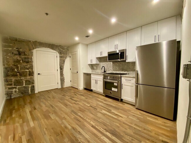 Building Photo - Brand New Luxury Apartments Steps from Beltline