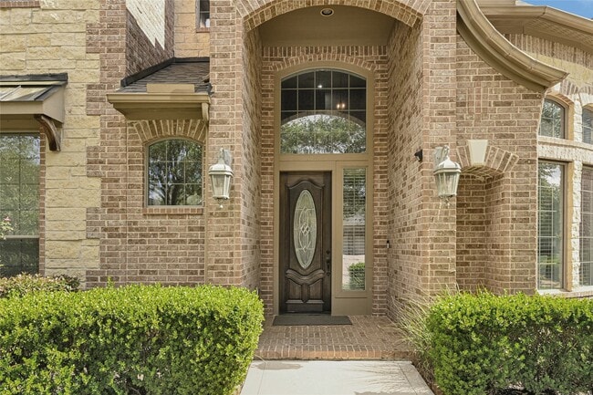 Building Photo - 28214 Churchill Ct