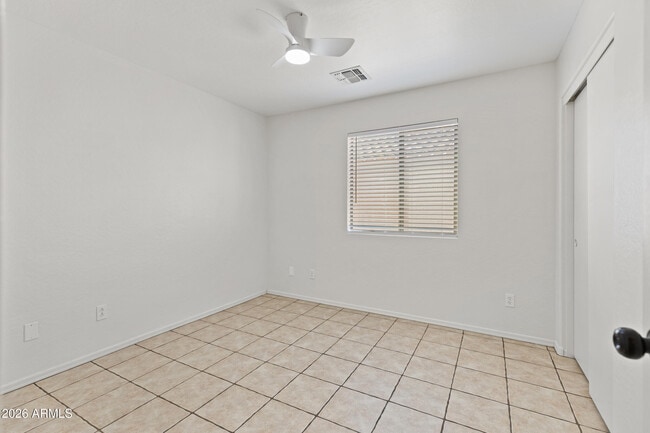 Building Photo - 10054 E Crescent Ave