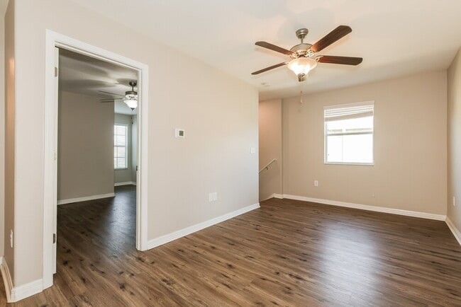 Building Photo - 13946 Lugano Ct