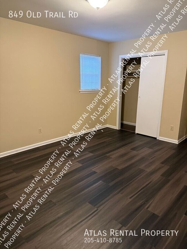 Building Photo - 849 Old Trail Rd