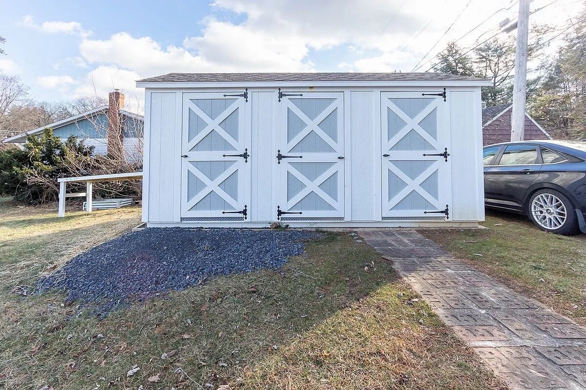 storage units - one included - 1026 N Atherton St