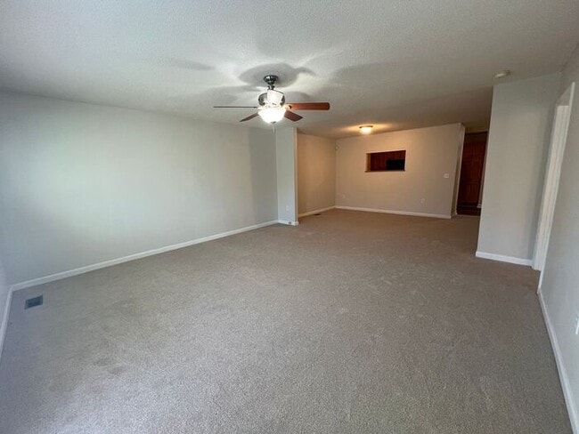 Building Photo - Ready now! Enjoy a private serene setting in the heart of the city!