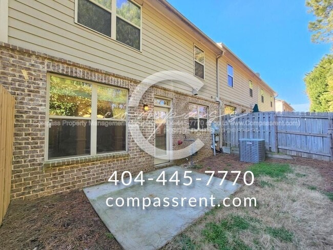 Building Photo - 2049 Brightleaf Way