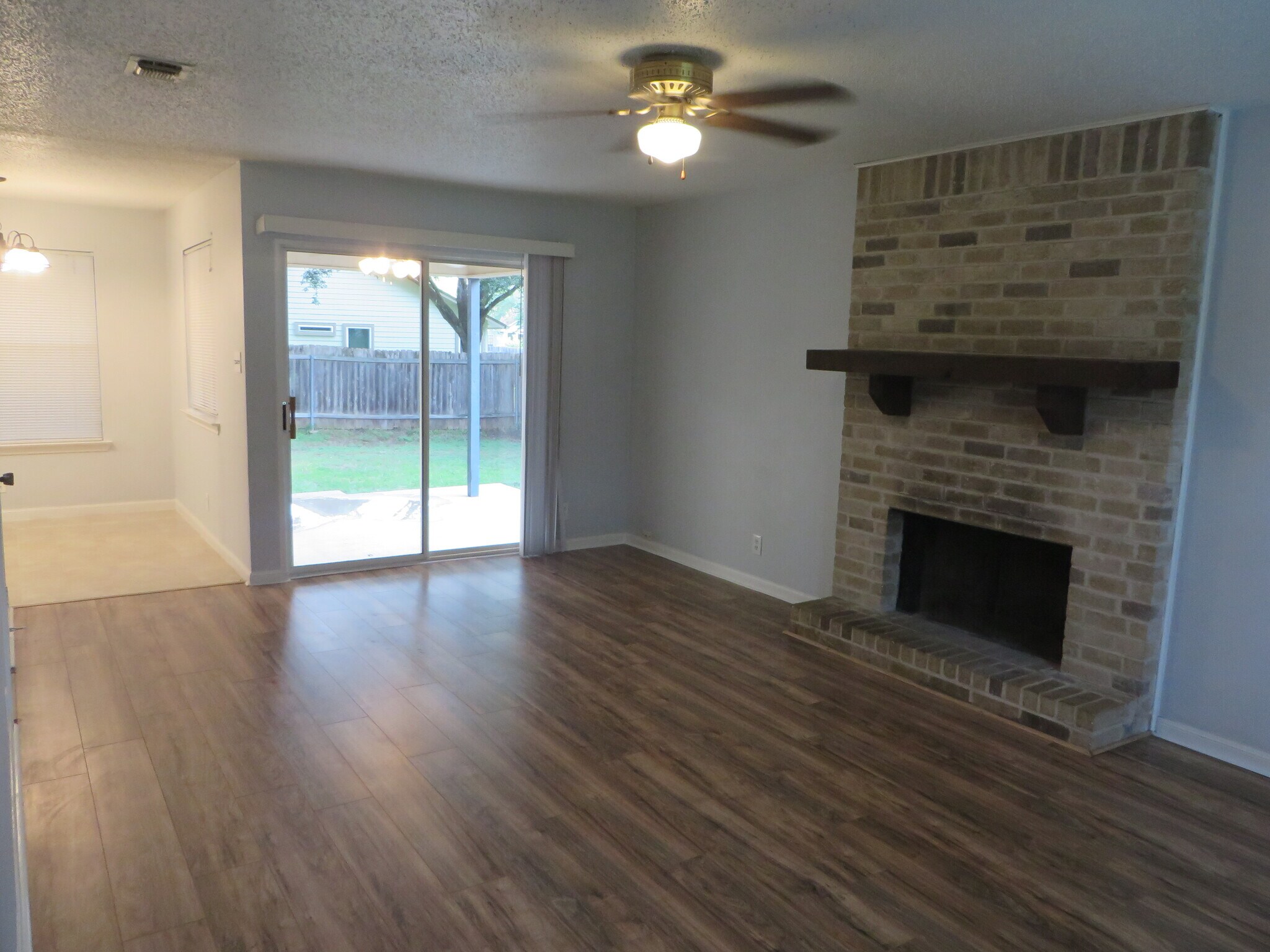 Building Photo - 8814 Clearbrook Trail