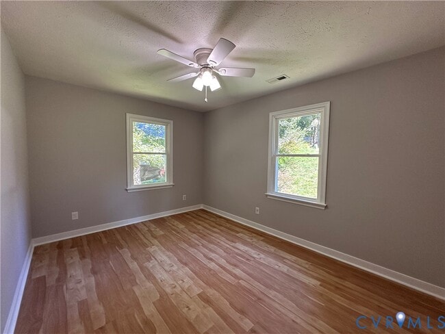 Building Photo - 7145 Foxbernie Dr