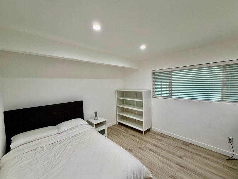 2nd bedroom - 1440 Veteran Ave