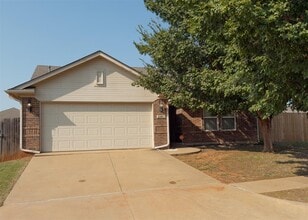 Building Photo - 2701 NW 185th St