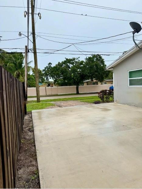 Building Photo - 3300 N 67th Ave