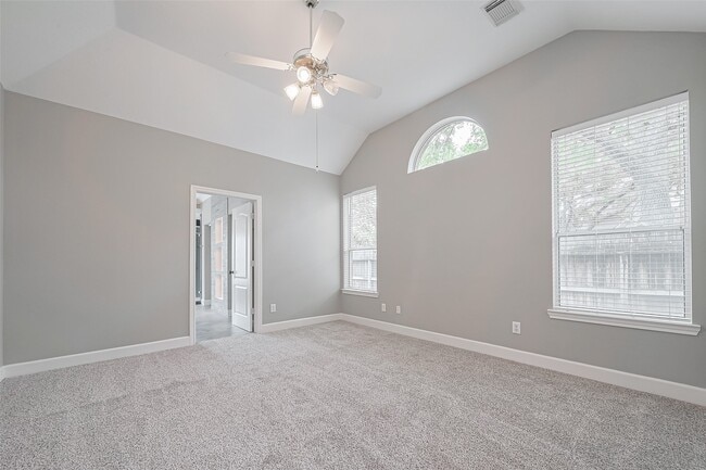 Building Photo - 223 Owens Park Dr