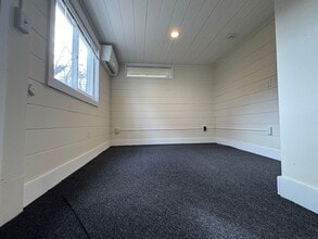 Building Photo - 43-47 Tinker Street