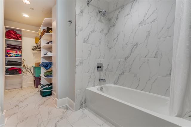 Building Photo - 1505 Elm St