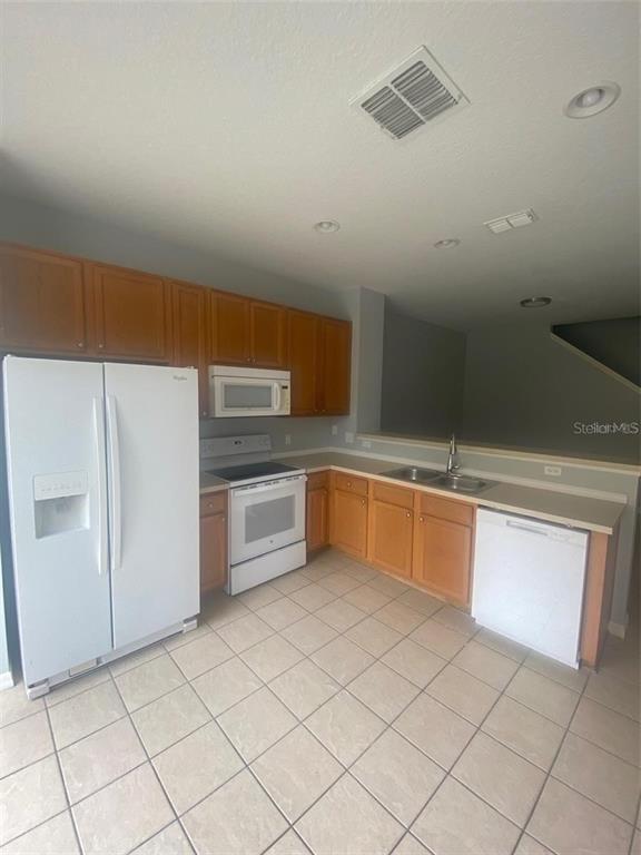 Building Photo - 5517 Paradise Cay Cir