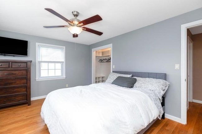 Building Photo - 257 Winton St