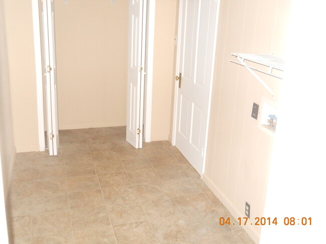 Building Photo - Great home in Lakeland!