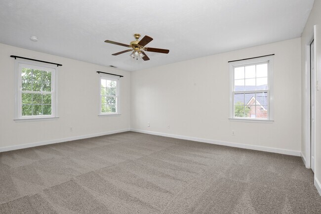 Building Photo - 7924 Lester Dr