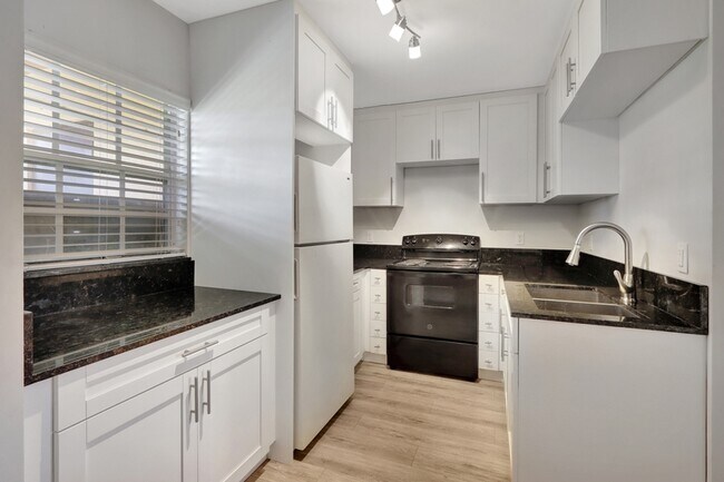 Building Photo - 10542 SW 182nd St