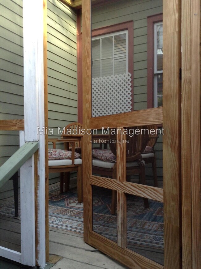 Building Photo - 547 E Macon St