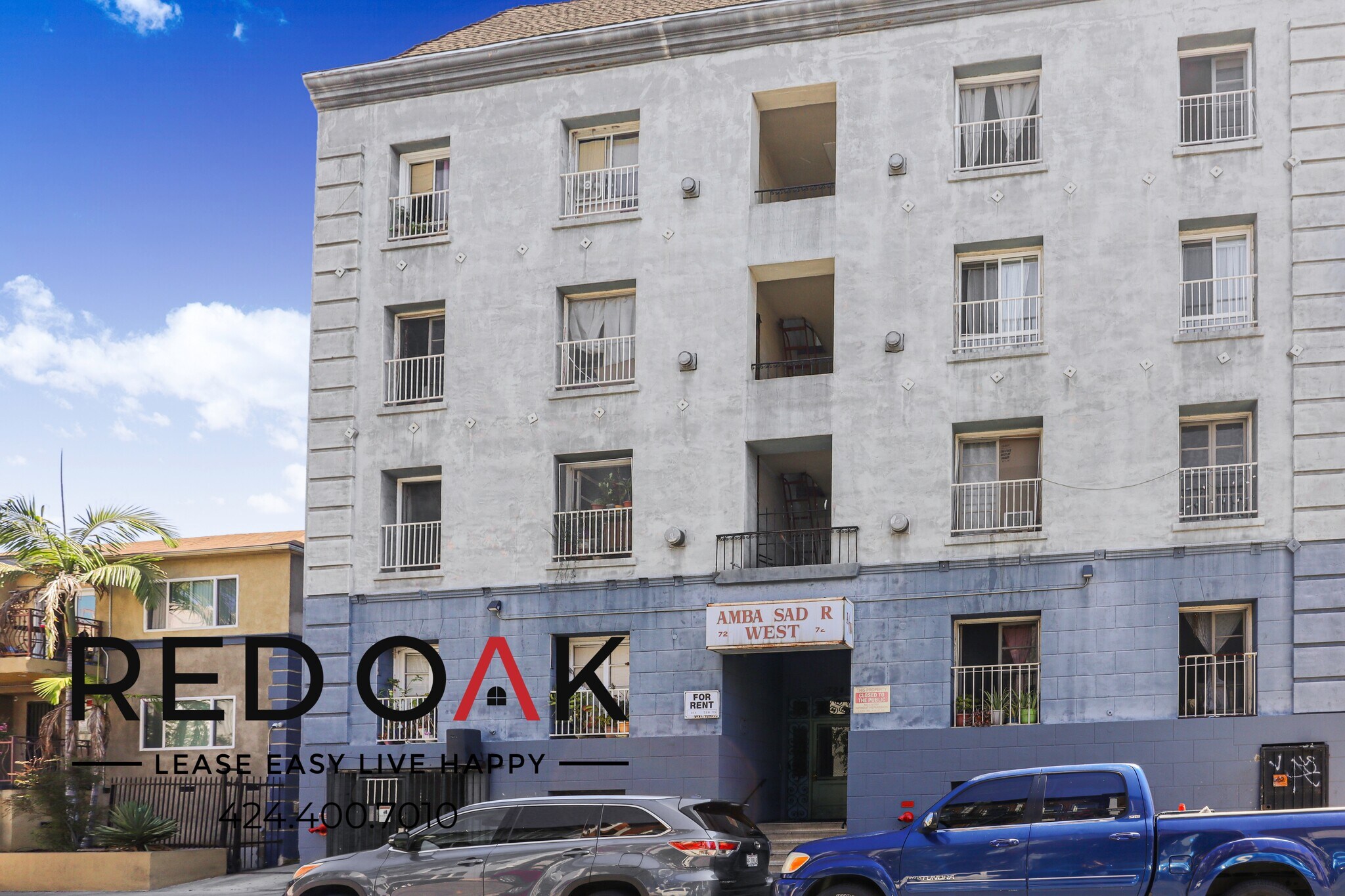 Building Photo - 724 S Mariposa Ave